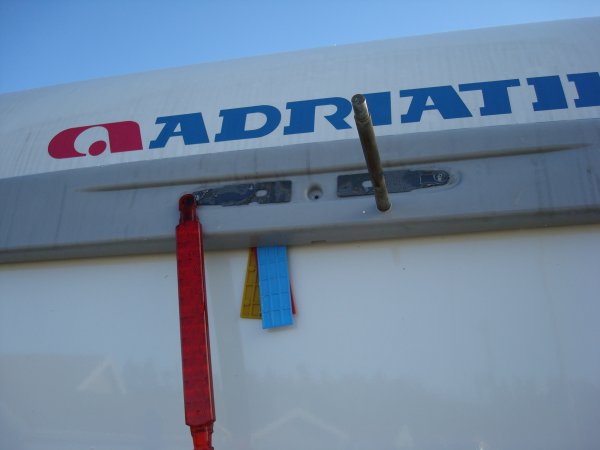 21 Det skall in kabla också.jpg.JPG