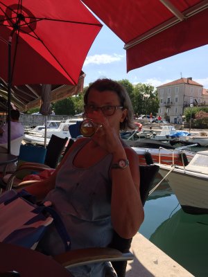 2DFE41A3-50F4-47E1-98E7-547514A62085.jpeg 2DFE41A3-50F4-47E1-98E7-547514A62085.jpeg