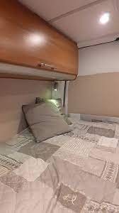 Säng huvudände.jpeg