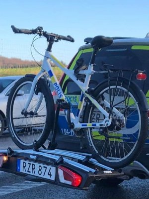Polis cykelställ.jpg Polis cykelställ.jpg
