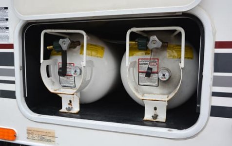 Propane-Cylinders-30-pound-tanks.jpg