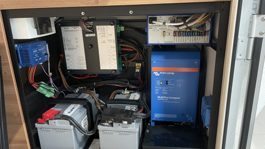 D86FBE03-8C02-452B-AD9D-EEE272A37726.jpeg D86FBE03-8C02-452B-AD9D-EEE272A37726.jpeg