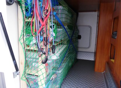 200719_Gef6_garage.JPG 200719_Gef6_garage.JPG