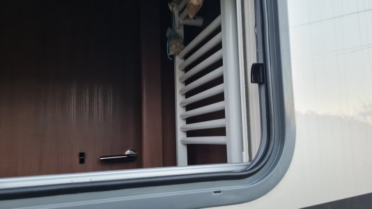 20221105_160809.jpg 20221105_160809.jpg