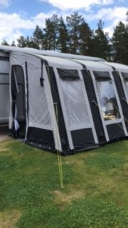 Köpt lufttält till husbilen 2021.JPG