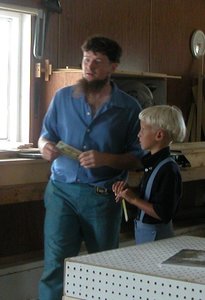 Amish2.jpg Amish2.jpg