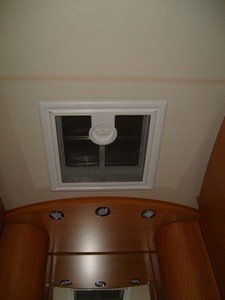 Extra takfönster.jpg Extra takfönster.jpg