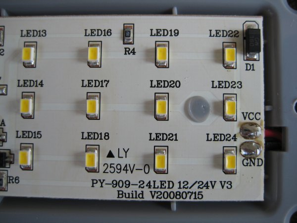 07_LED-ljus i köket.jpg