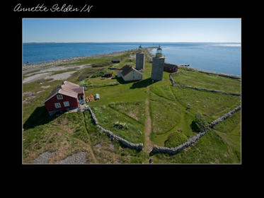 Nidingen 1-09.jpg Nidingen 1-09.jpg