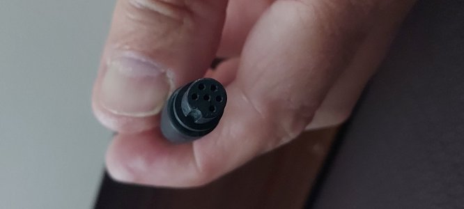 kabel anslutning.jpg