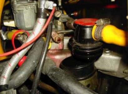 Oljepåfyllning.JPG Oljepåfyllning.JPG