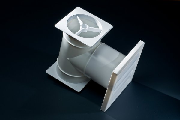 Toaavluftning C250 03.jpg Toaavluftning C250 03.jpg