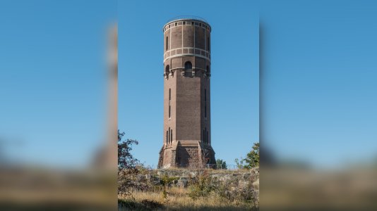 Vattentorn1-FrameBlurred-.jpg Vattentorn1-FrameBlurred-.jpg