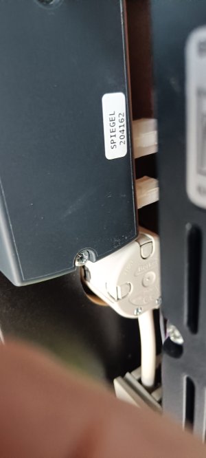 SPIElåda.jpg SPIElåda.jpg