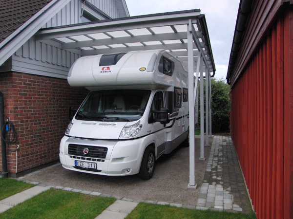 husbilscarport 013.JPG