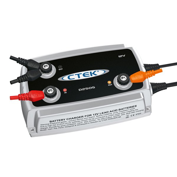 ctek-d250s-battery-charger-2033-p.jpg
