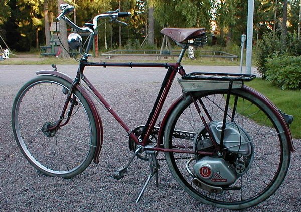 cyclemaster2.jpg cyclemaster2.jpg