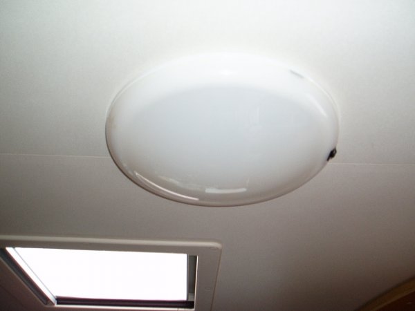 Dethleffs lampor 004.jpg