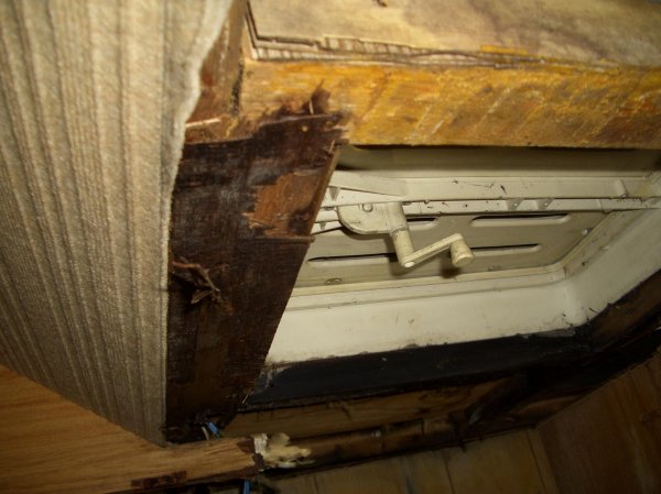 15 okt 2007 Rutten ram.jpg