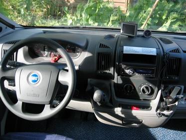 Instr bräda m checklista.jpg Instr bräda m checklista.jpg