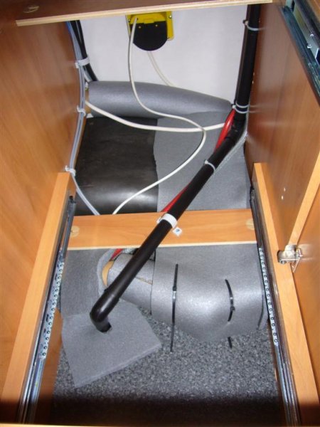 P1090605 (Large).JPG