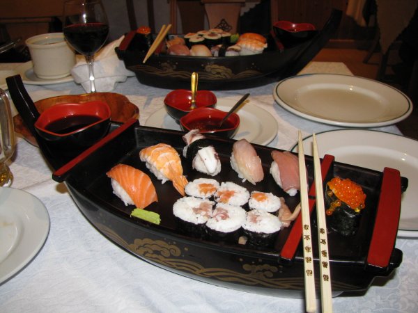 3febr 2011 sushi och blommor 001.JPG