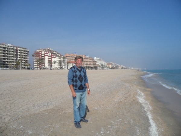 6-13-2 2001 Peniscola 030.JPG