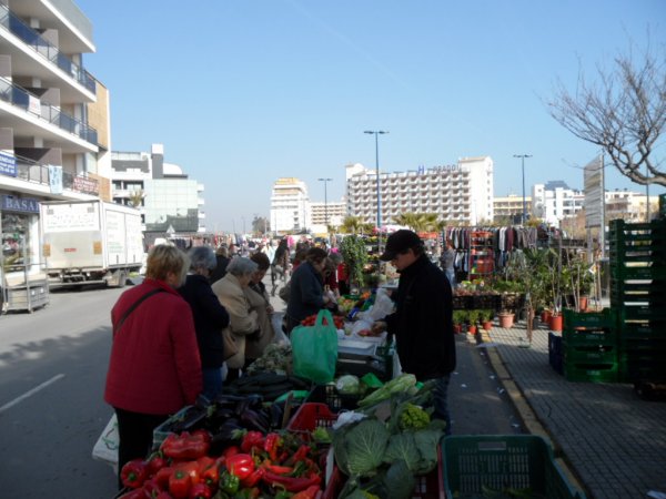 2011-02-07 Marknadsdag Peniscola 034.JPG