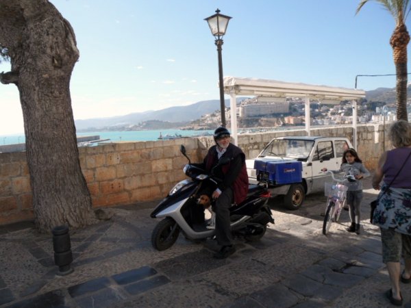 söndag 20 feb Peniscola 119.JPG