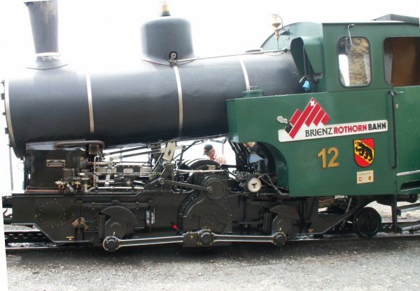 tog som altid kører ned.jpg tog som altid kører ned.jpg