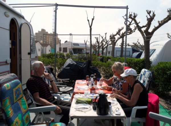 Våffeldagen 23-5 2011 030.JPG