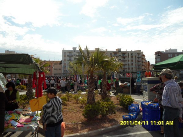 Marknaden 11-4 20011 008.JPG