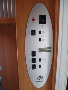 KnausElpanel.jpg