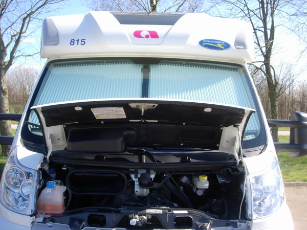 Tätningar av motorrummet 003.jpg