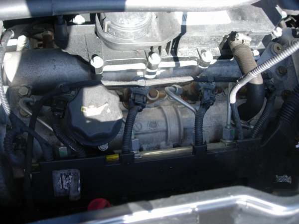 Tätningar av motorrummet 011.jpg