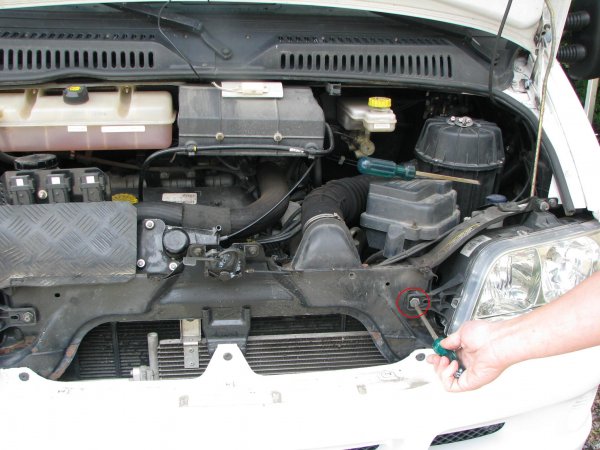 3 Demonterar lamphus.jpg