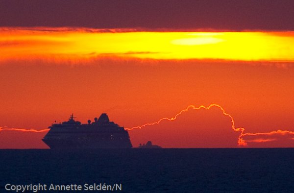 20110622.025-2.jpg 20110622.025-2.jpg