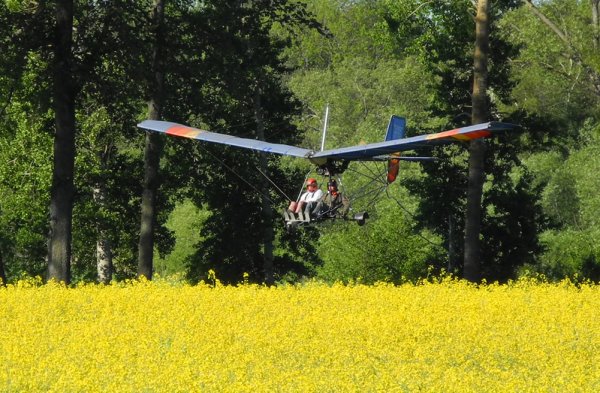 Ragge flyger (3) hbk.jpg