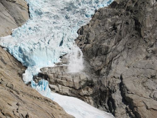 Briksdalsbreen.jpg