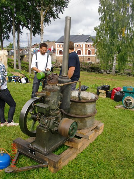 JädersBruksdagarna 2011 019   8.jpg