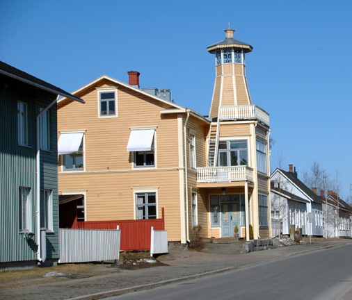 tornhus.jpg tornhus.jpg