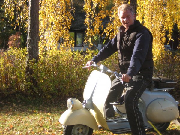 Vespa Okt. 2011.JPG