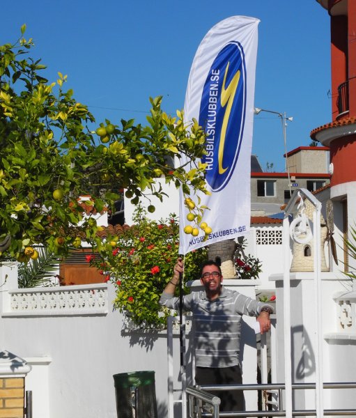 C4 Bautista under HBK-flaggan.jpg C4 Bautista under HBK-flaggan.jpg