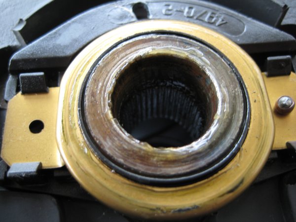 05_rengör glidytan på rattsidan.jpg