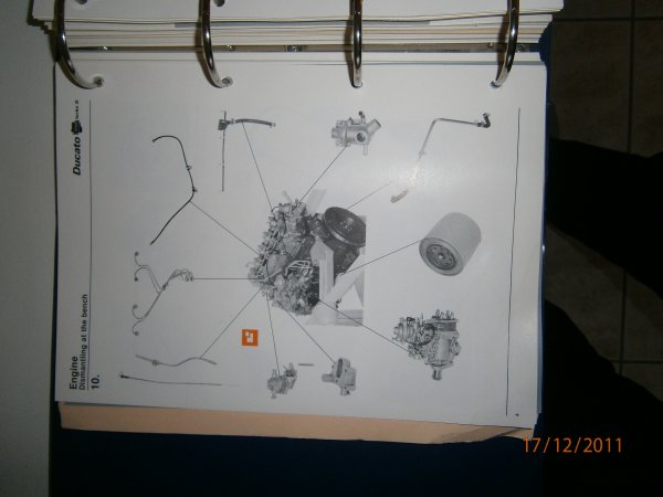 Verkstadshandbok FIAT 2,5 TD 071  sid 4.jpg