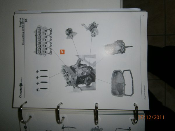 Verkstadshandbok FIAT 2,5 TD 072  sid 5.jpg