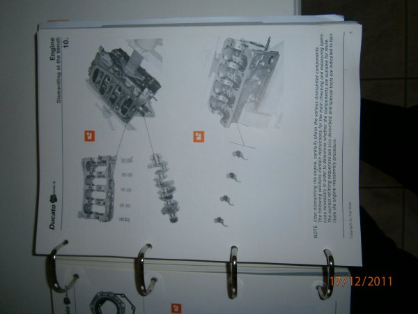 Verkstadshandbok FIAT 2,5 TD 074  sid 7.jpg