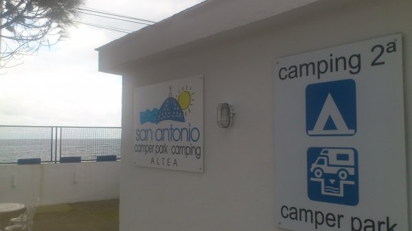 DSC_0105.JPG DSC_0105.JPG