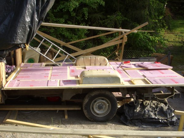 husbil - golvisolering 30maj 2008 007.jpg