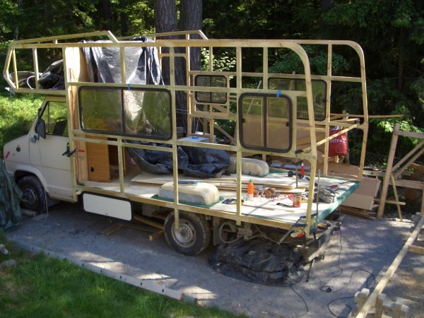 husbil -A vänster sida  3 juni 2008 013.jpg